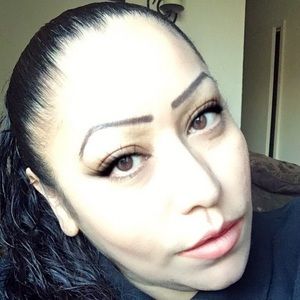 Meet your Posher, Michi